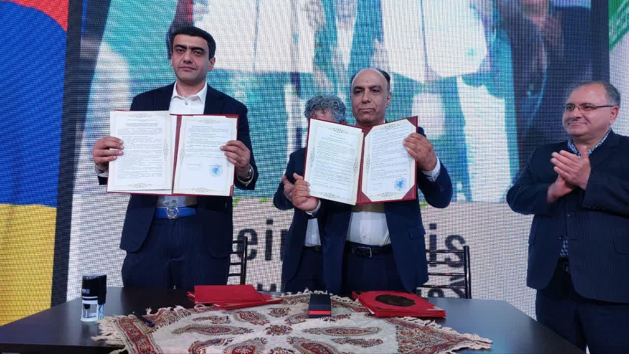 آیین عقد تفاهم نامه خواهر خواندگی نایین با گوریس ارمنستان