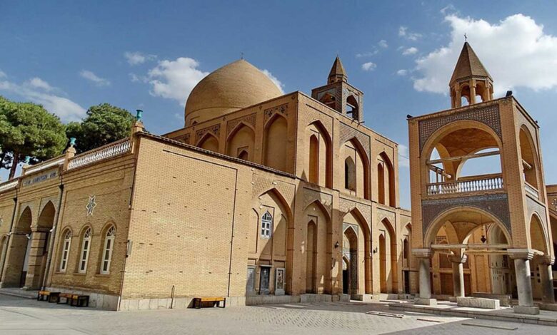 سالانه ۵۰۰ هزار نفر از کلیسای وانک اصفهان بازدید می‌کنند