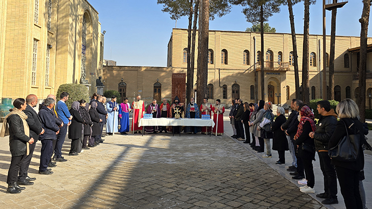 Ս. Ծննդեան տնօրհնէք Ս. Ամենափրկիչ Վանքում